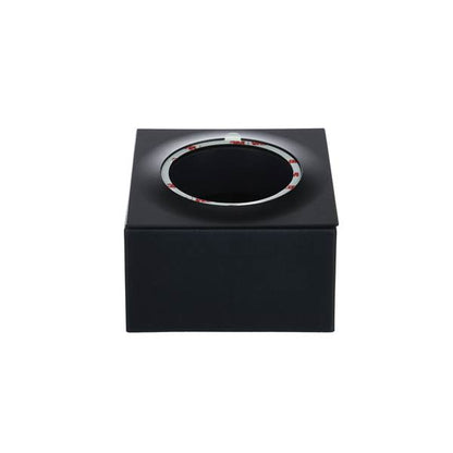 in-lite | BOX 1 | Black